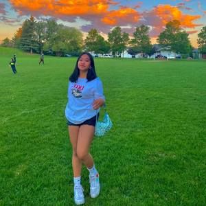 Meet your Posher, Andrea